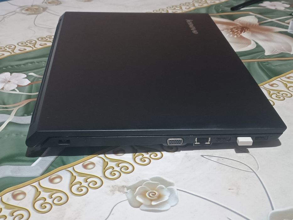 Lenovo Noutbook Sotiladi