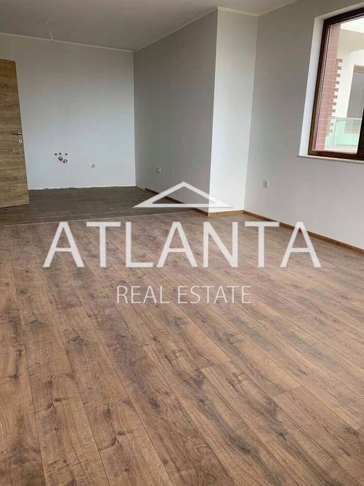 Продава се Двустаен апартамент в Варна, Виница - 69 кв.м за 1704 €/кв.м - Снимка #3