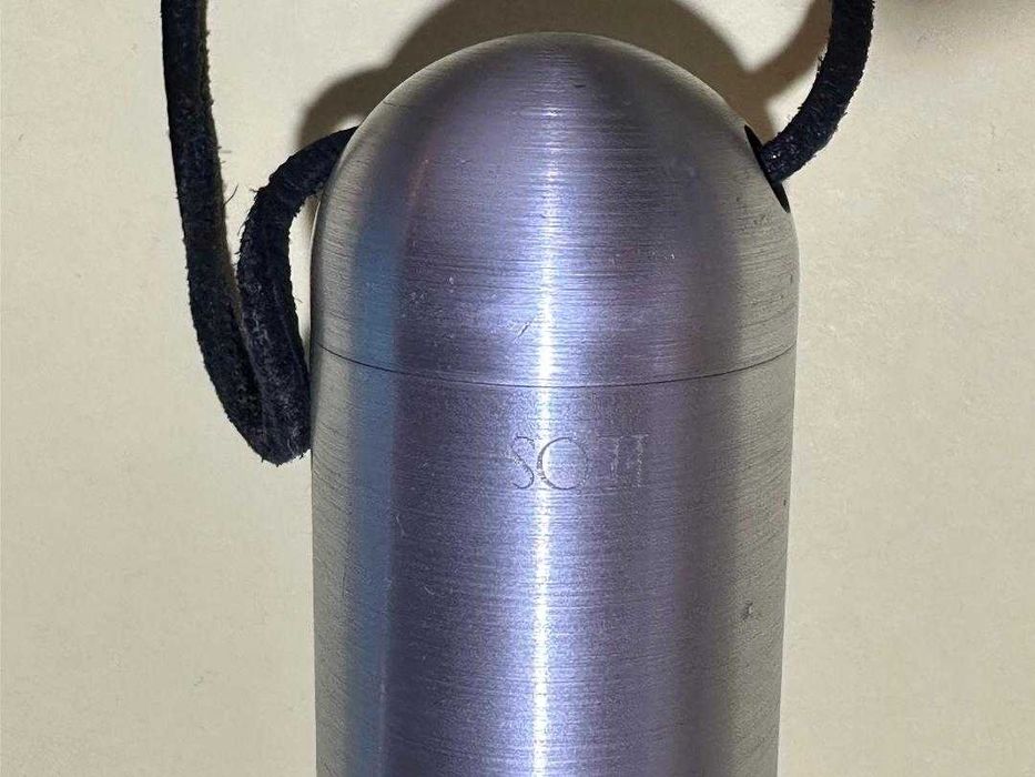 Vand lanterna de aluminiu marca FLOS model Apollo by Marc Newson