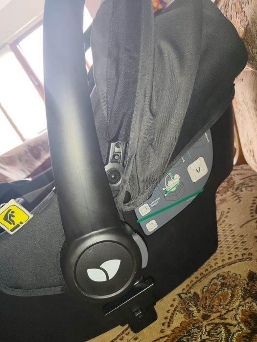 Vând scoică auto Joie 0-13kg nouă nefolosită!