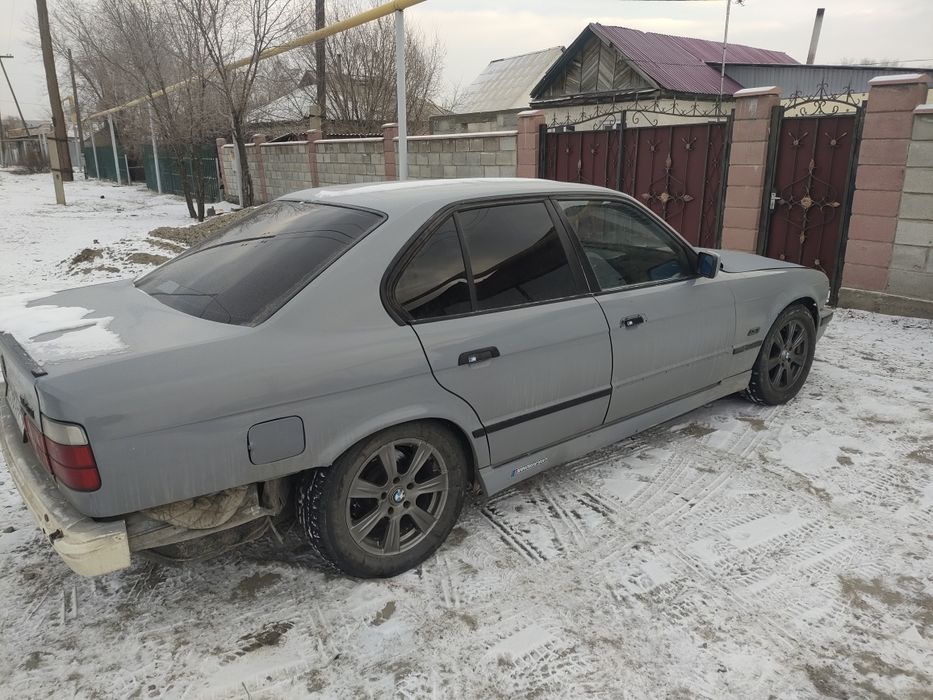 Бмв е 34 в хорошем состоянии