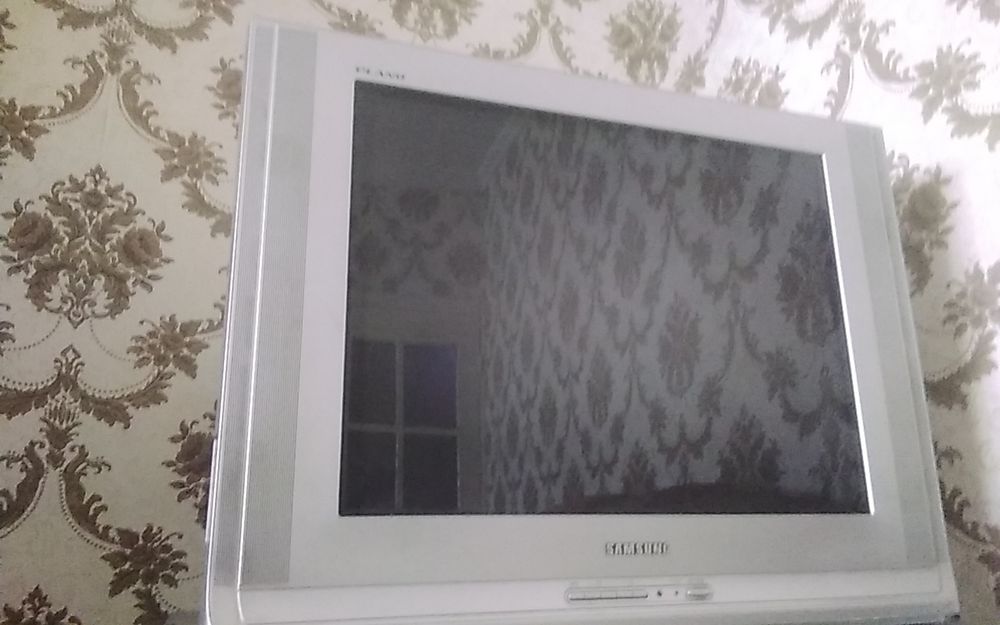 Теливизор SAMSUNG