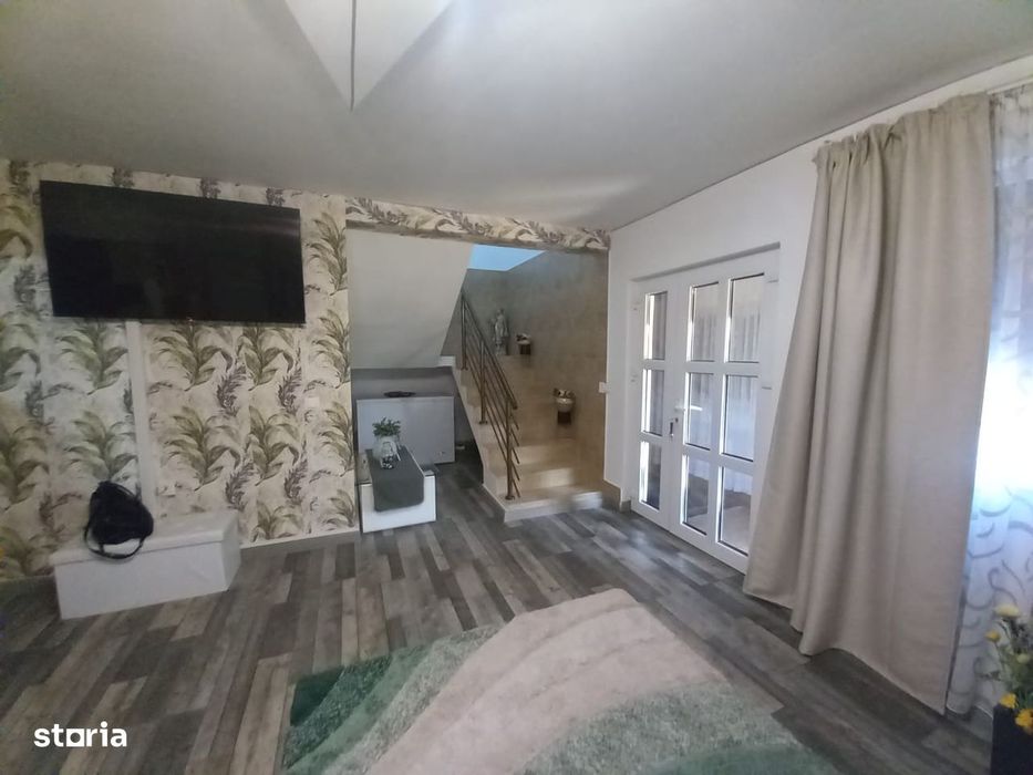 Casa noua cu etaj zona Rediu-Stauceni