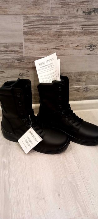 Чисто нови кубинки зимни и летни 44 номер