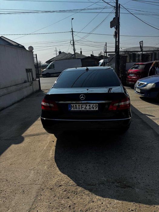 mercedes E220 AN 2012