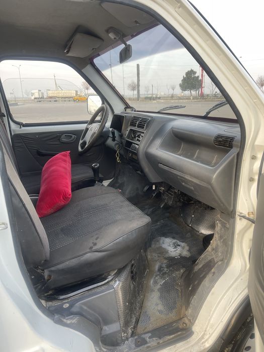 Jac guruzavoy sotiladi.