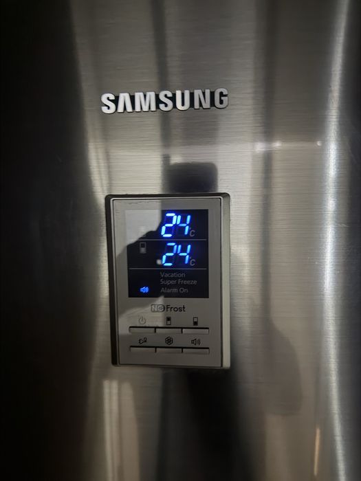 Холодильник Samsung Б/У