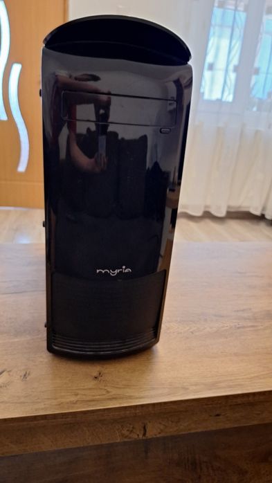 Desktop Myria I5 9400f 8 GB RAM GTX 1650