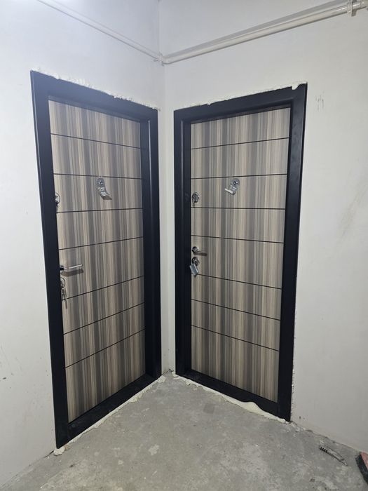 Garsoniera la 90 m de plajă Mamaia Nord - TVA inclus in preț.