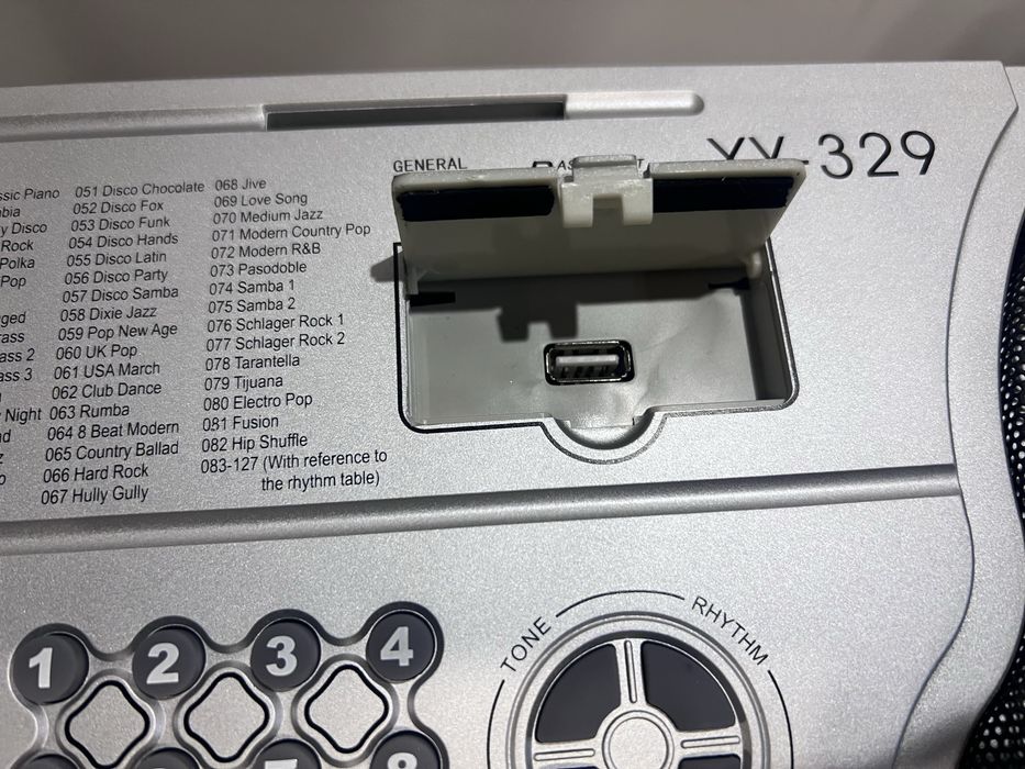 pionena sintizator sotiladi