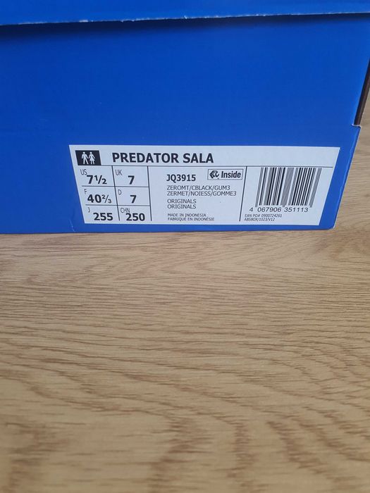 Маратонки Адидас Predators Sala