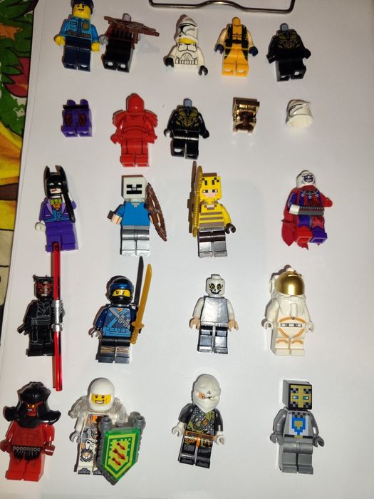 Figurine lego pe bucata ( minim 3 )