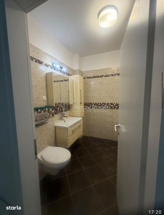 2 camere Sisesti elegant renovat cu loc de parcare