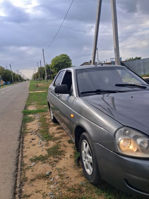Продам приору 12 год