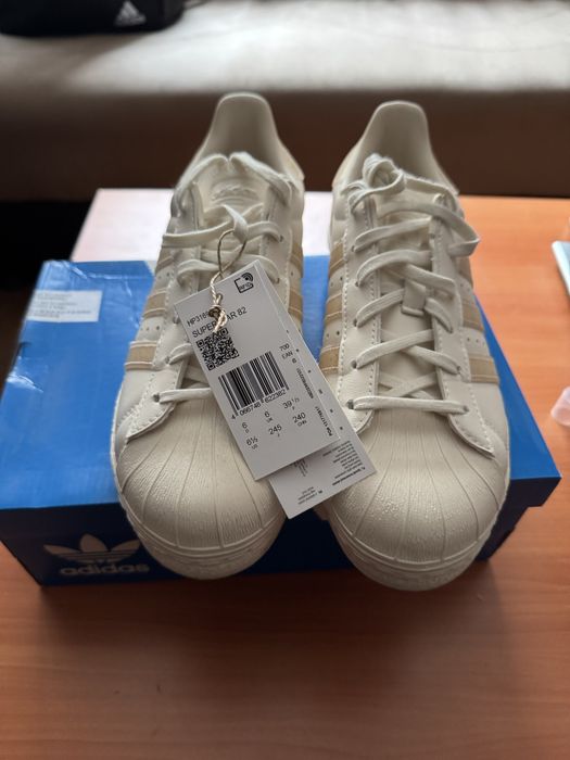 Adidas Originals различни модели, всички в размер  39.1/3