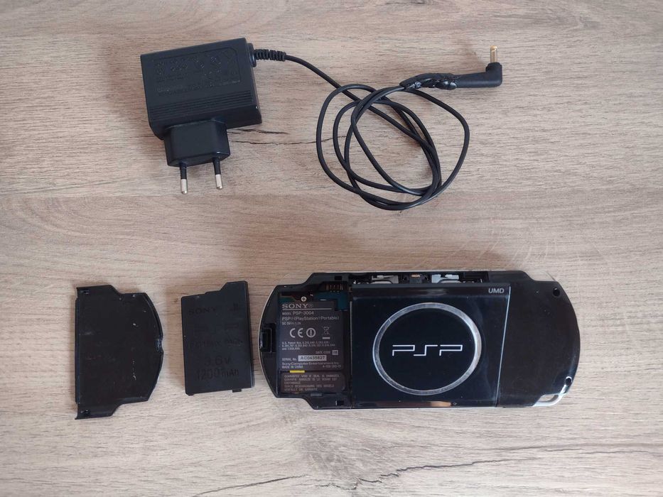 Sony PSP 3004 със зарядно