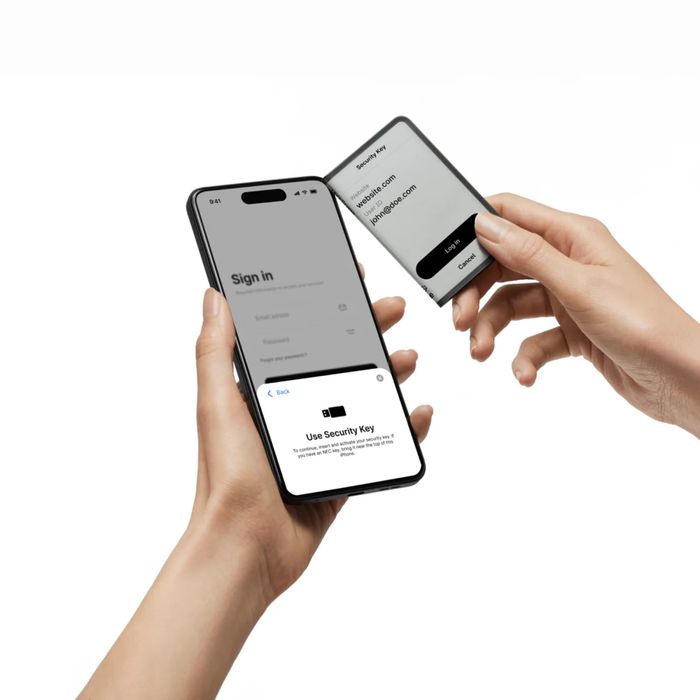 Ledger Stax криптокошелек, холодный кошелек, холодный крипокошелек