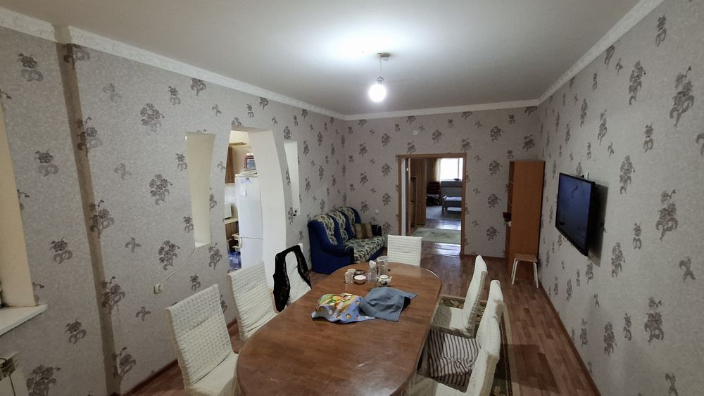 Кең үи сатылады,