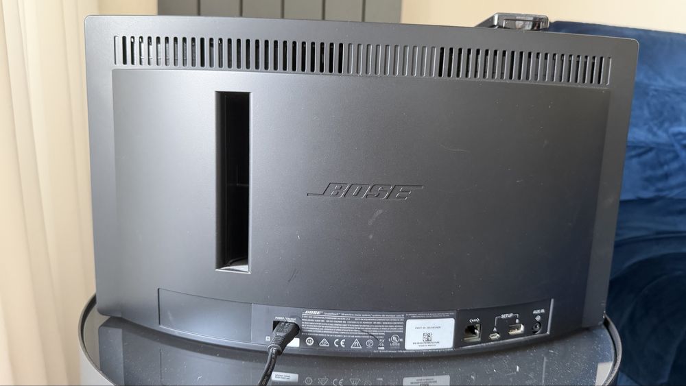 Bose SoundTouch 30 – Boxă Premium WiFi/Bluetooth + Telecomandă