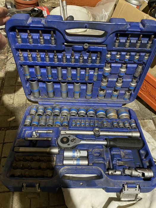 Инструменти