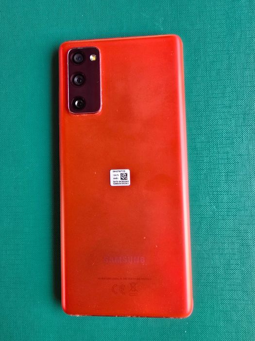 Samsung S20 FE utilizat