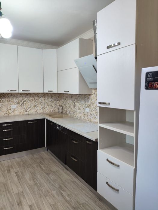 Продам кухонный гарнитур