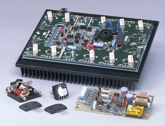 Amplificator final BGW750G ff bun