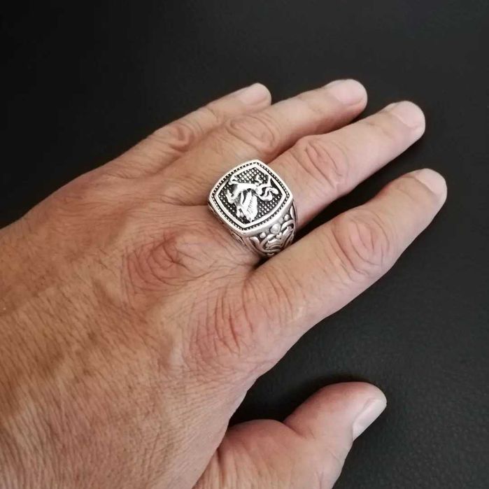 Кольцо печатка для мужчин