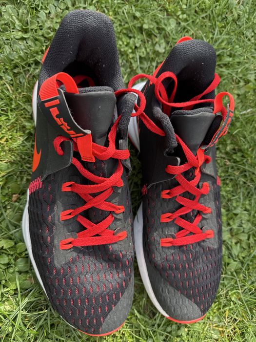 Nike LeBron Witness 5 'Bred баскетболни маратонки 46-ти номер