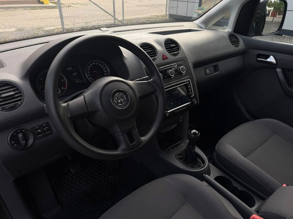VOLKSWAGEN Caddy 2011 — imagine 5