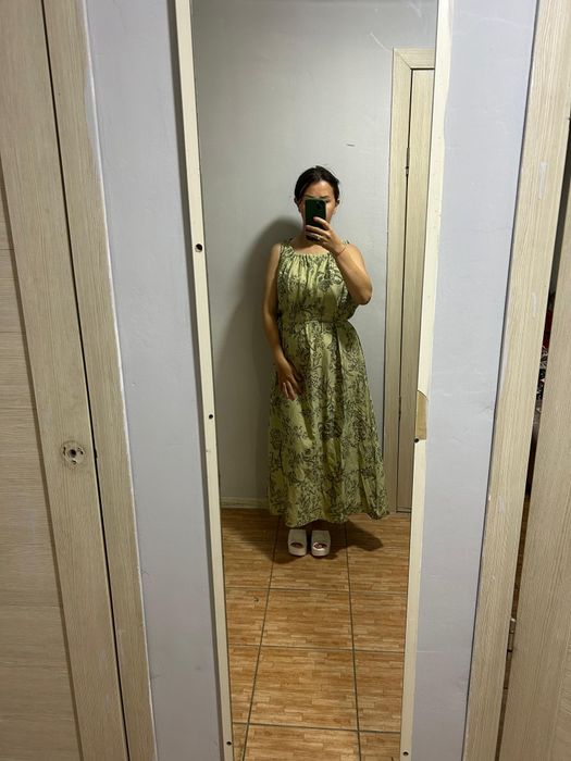 Летние платья по 10 000.