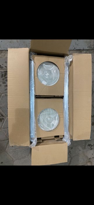 Потолочный колонки JBL