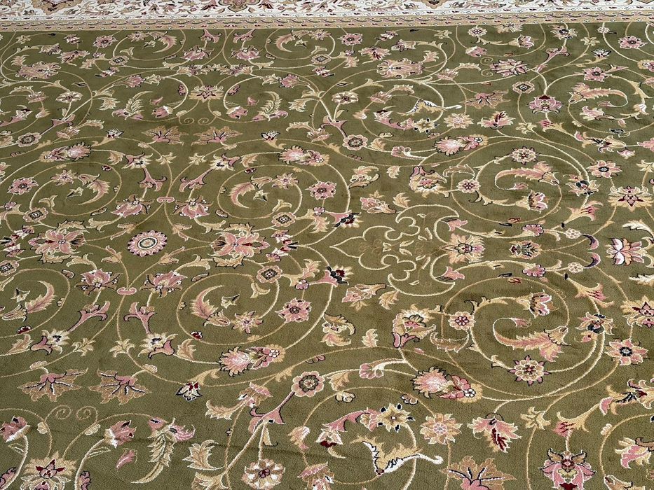 Продам кілем 6x4