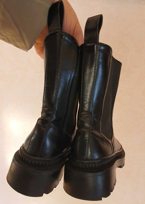 Нови дамски боти 36-ти номер