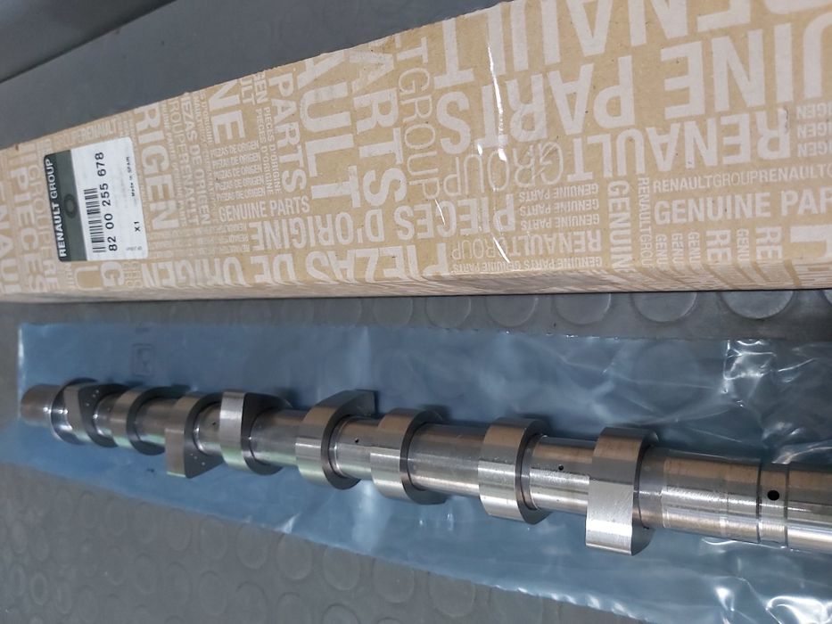 Разпределителен вал Дачия/Рено 1.5DCI dacia renault