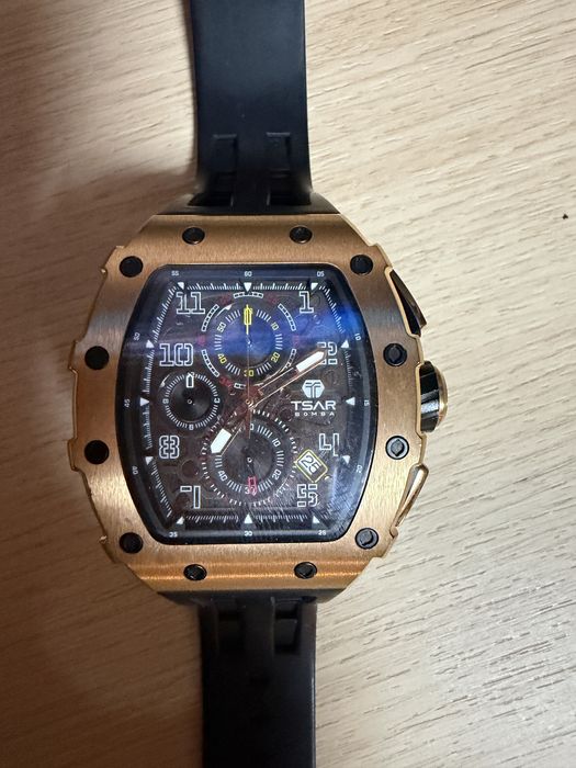 Ceas barbatesc Tsar Bomba