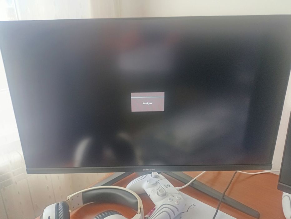 Monitor Samsung 144HZ 0.1 MS