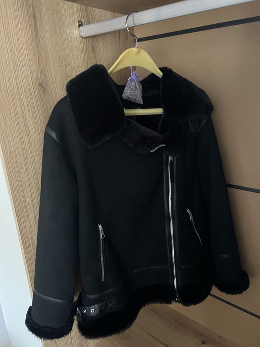 Черно зимно яке Zara