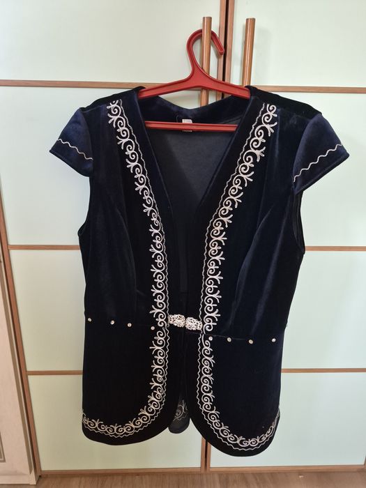 Кажекей ,көйлектер казаки на прокат