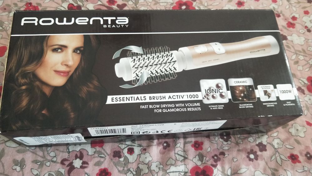 Perie electrică cu aer cald Rotativă Rowenta.