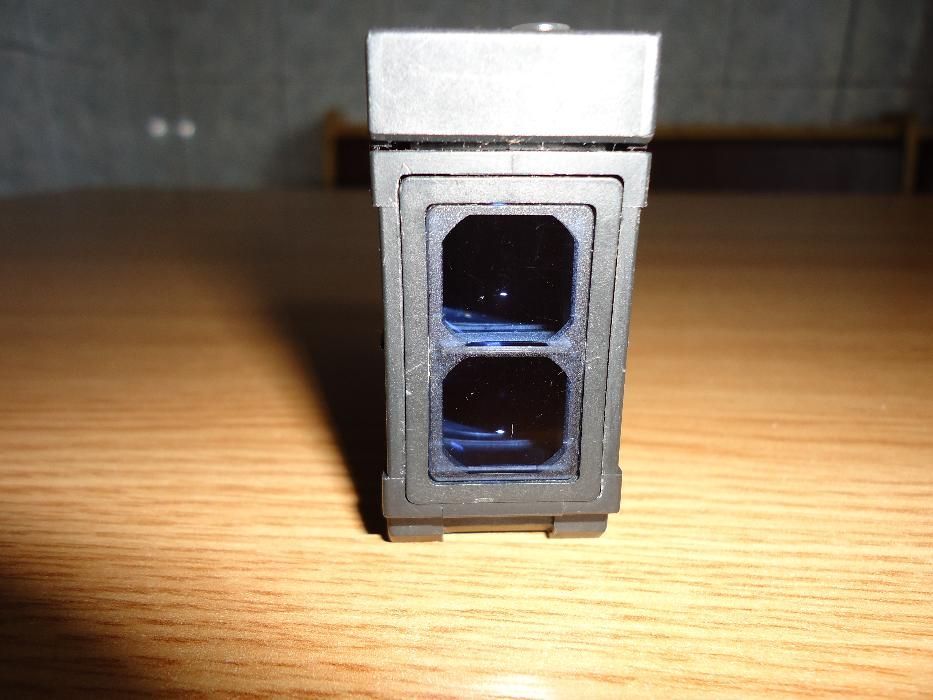 Senzor optic s2-5-c90 in infrarosu .