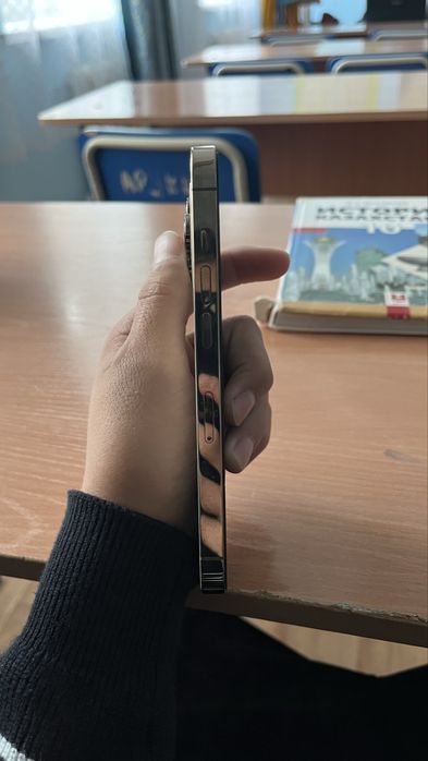 Айфон 14 про золотой цвет