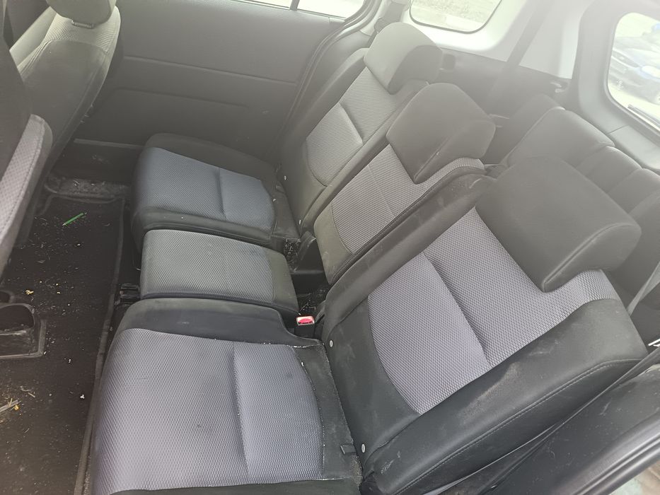 Mazda 5 2.0cd  Мазда 5 На части