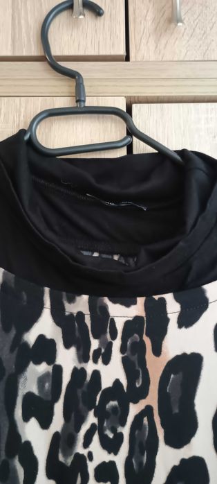 Леопардова рокля, размер М, до коляното