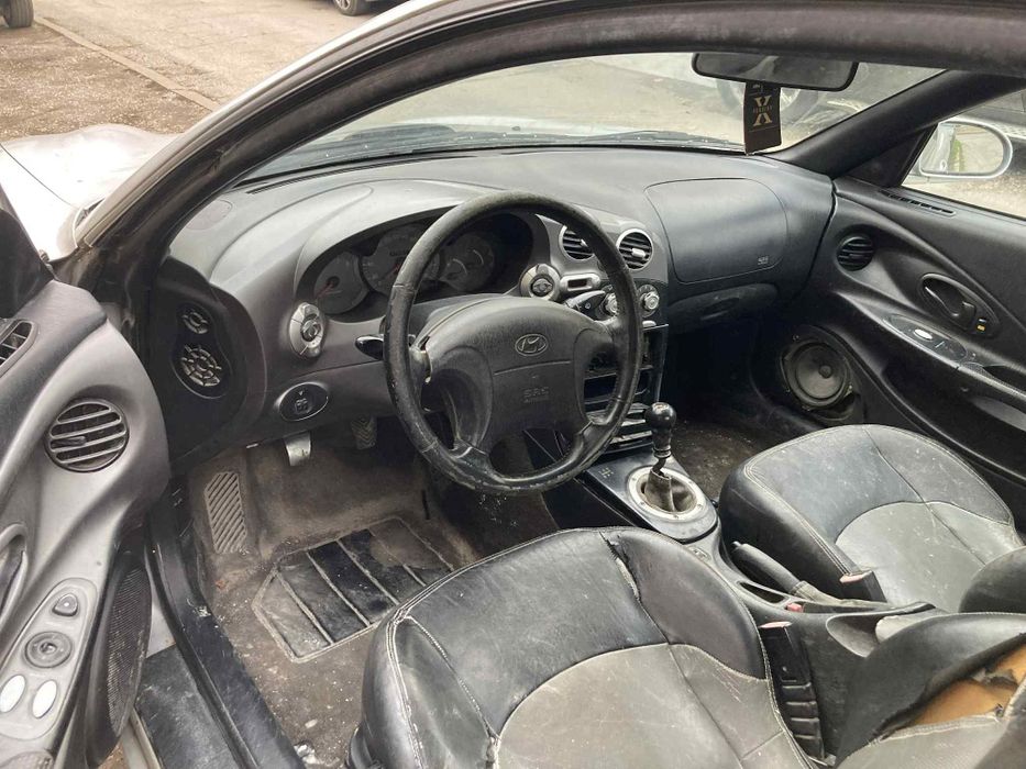 Hyuindai Coupe 2.0 i