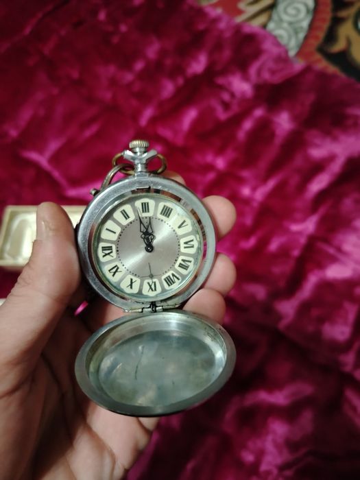 Ески Соат сотилади