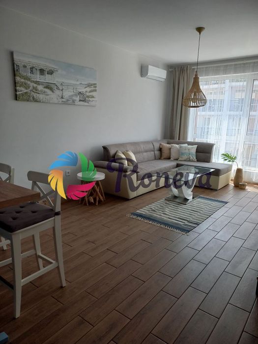 Двустаен с паркомясто Св.Св.Константин и Елена!!!