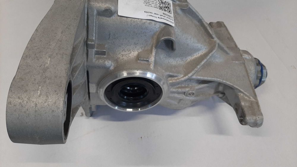 Grup spate BMW seria 7 G12 740I cod 8638073