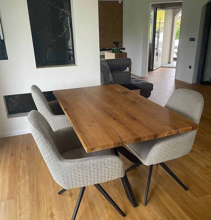 Трапезна маса масив дъб