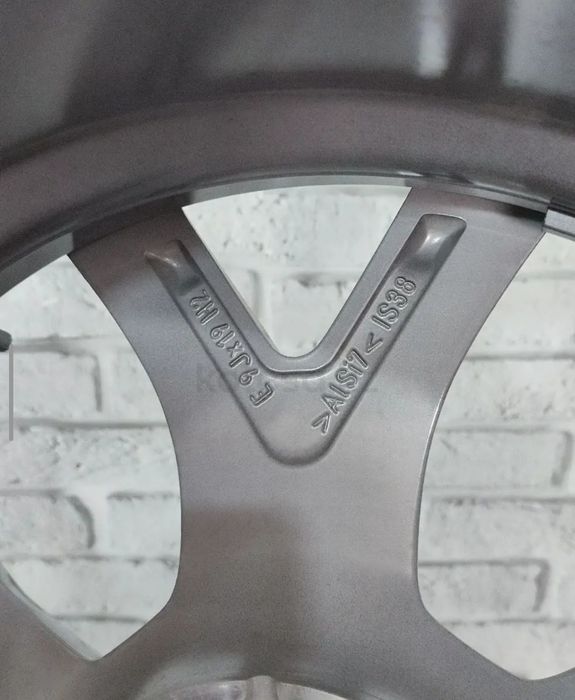 265/50/19 Комплект с дисками